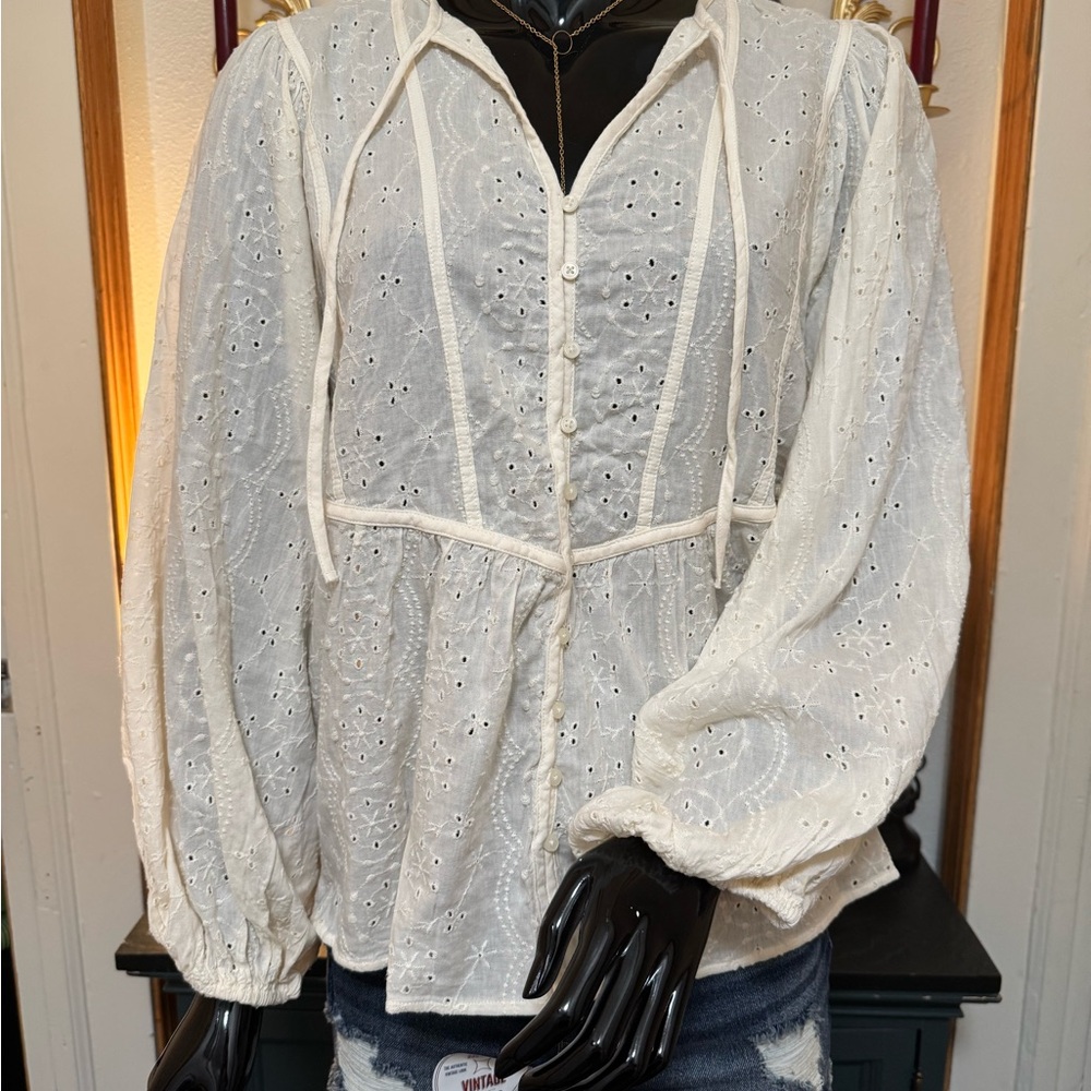 Elegant Off-White Blousy Top